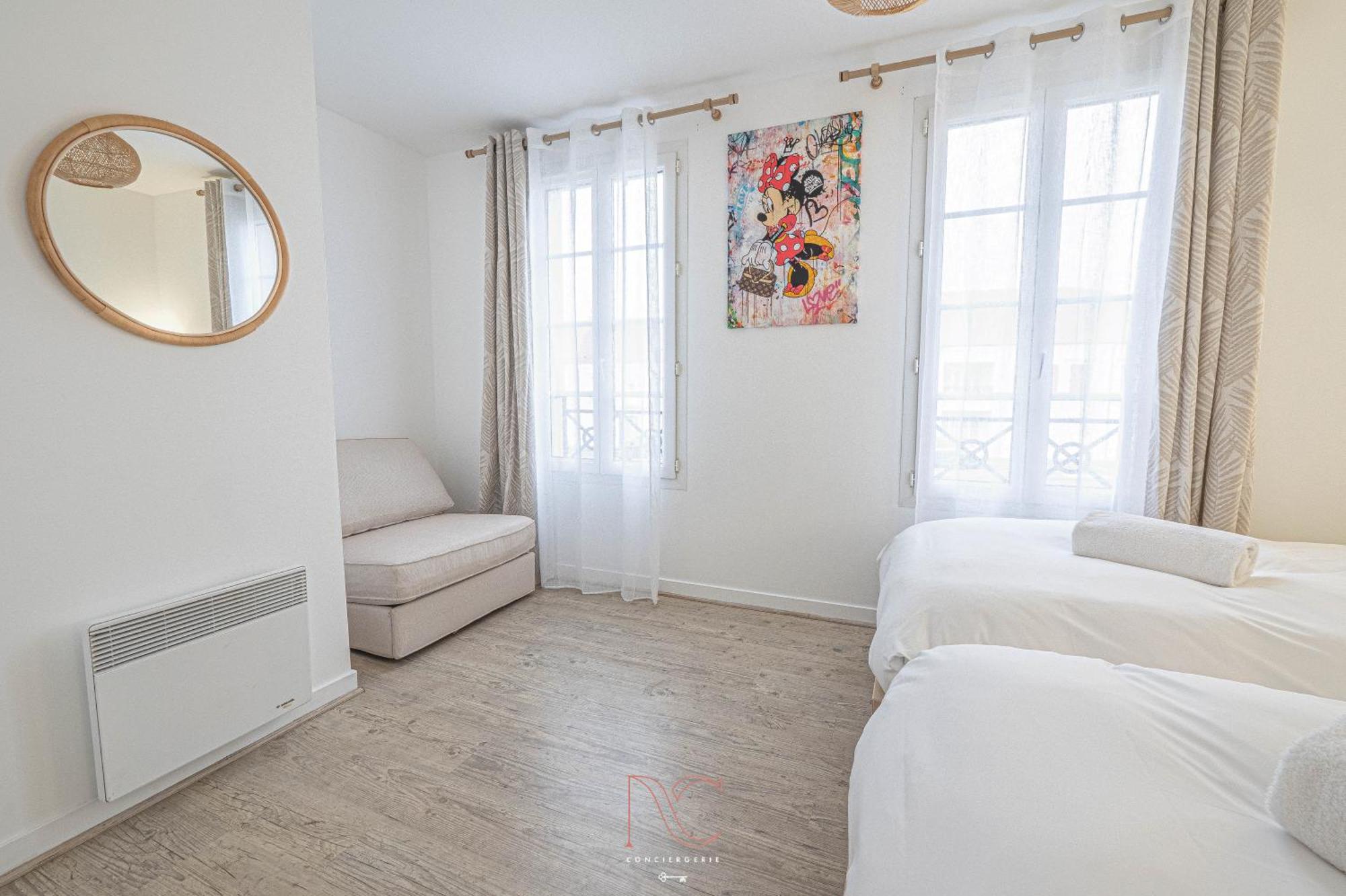 *disneyland-paris* 7pers, Wifi, Parking * Bailly-Romainvilliers