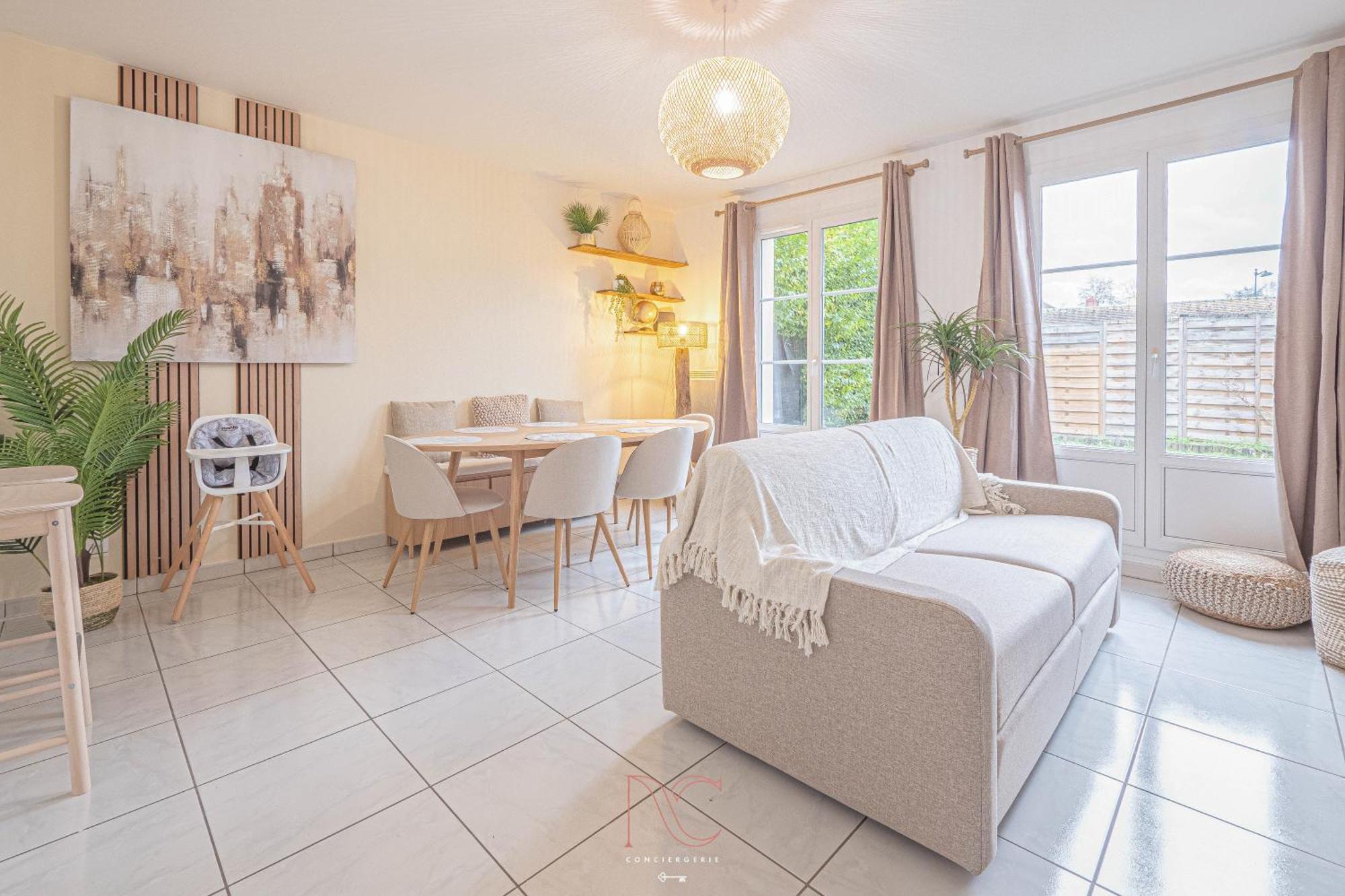 *disneyland-paris* 7pers, Wifi, Parking Apartment *